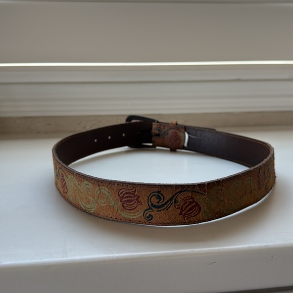Paisley Patterned Belt - Picture 3 of 7